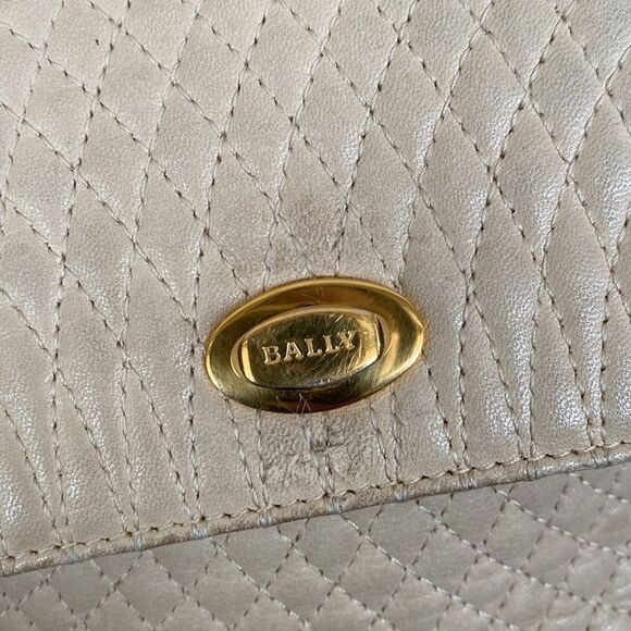 Bally Quilted Ivory Leather Woven Chain Strap Shoulder Bag Vintage - Picture 7 of 15